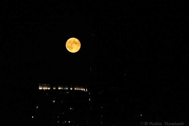 Supermoon over Vancouver