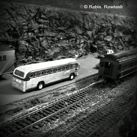 471-retro_bus_June21.jpg